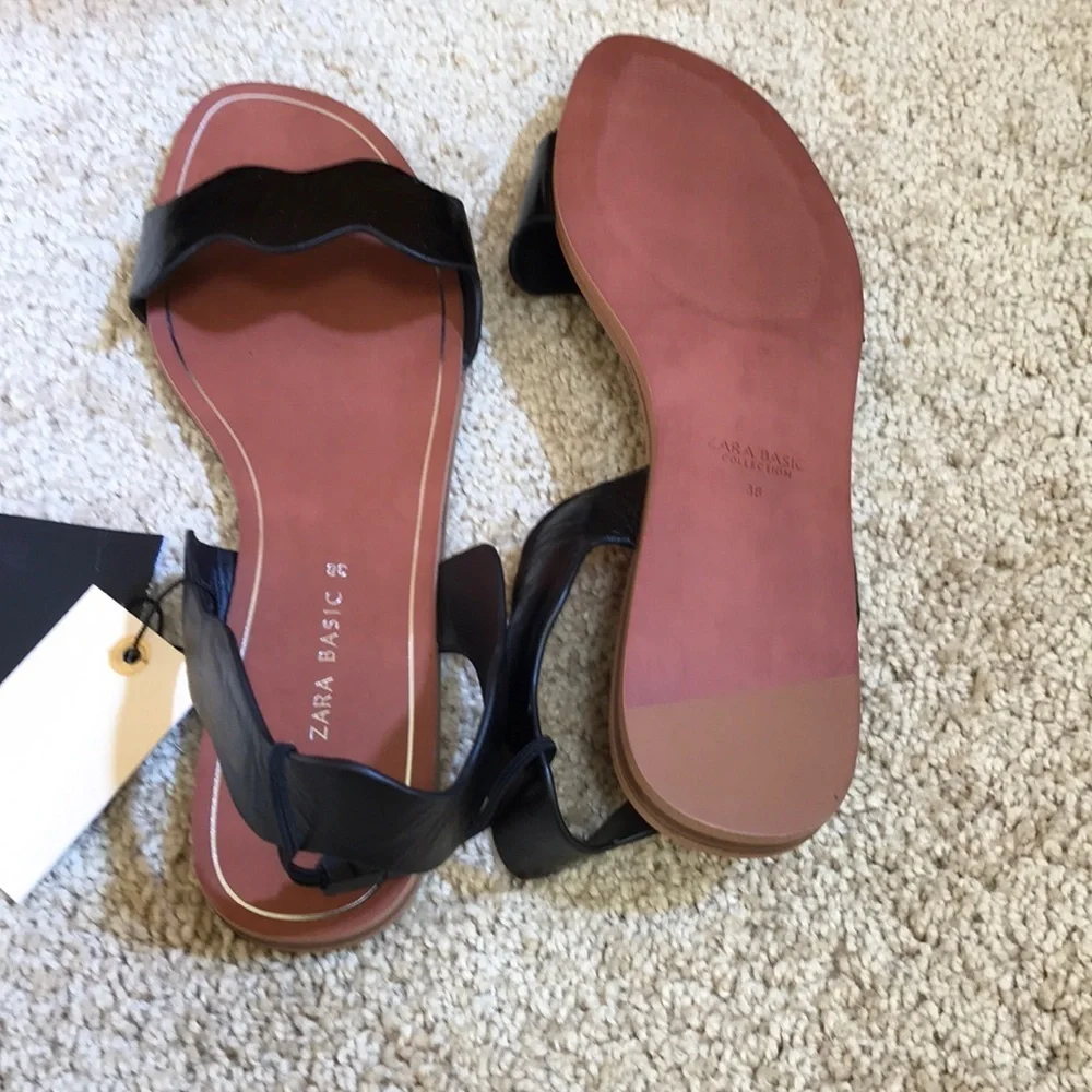NWT! ZARA size 38 / 7.5 leather sandals - Picture 3 of 6